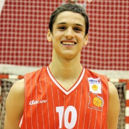 Petar Popović - Veliki borac na terenu, koji je osvojio srca svih navijača Budućnosti 1 Crna Gora