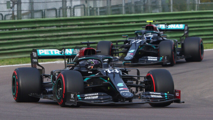 Bolidi Mercedesa u šampionatu Formule 1 i naredne sezone crni