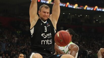 Parahovski u Cmokiju