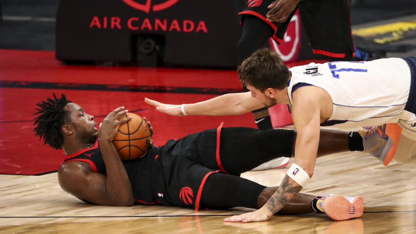 Dalas u krizi: Treći poraz Maveriksa zaredom, Toronto odigrao defanzivnu kliniku, Dončić skromnih 15 poena