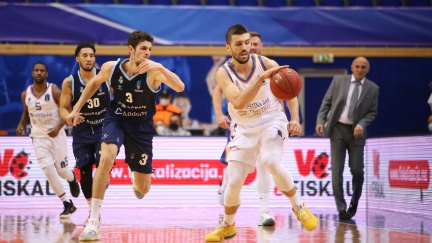 Mornar domaćin Crvenoj zvezdi: Derbi večeras u 19 časova