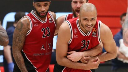 Armani zaustavio Zenit