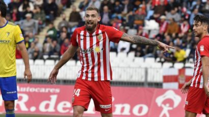 Esteban Saveljić ponovo oblači dres Crne Gore