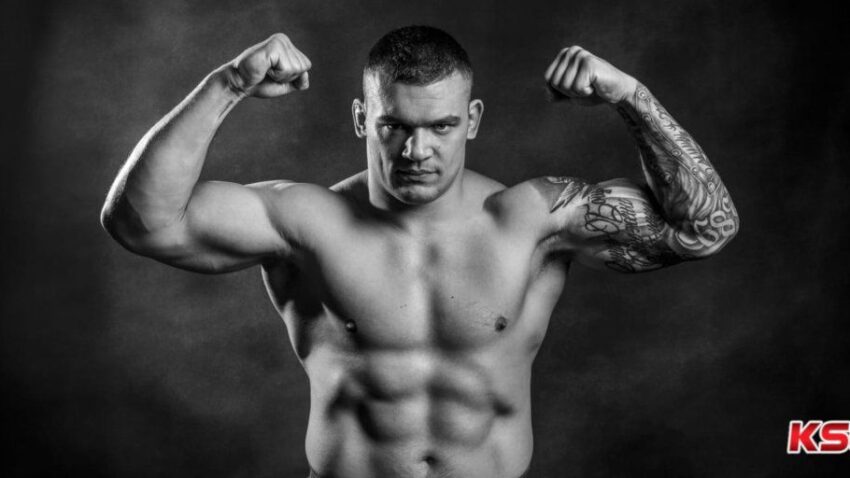 Darko Stošić "Underdog" u meču protiv Michala Wlodareka!