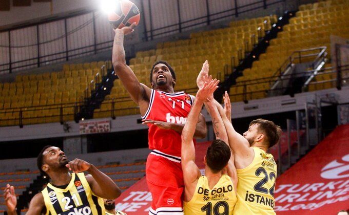 Fenerbahče savladao Olimpijakos