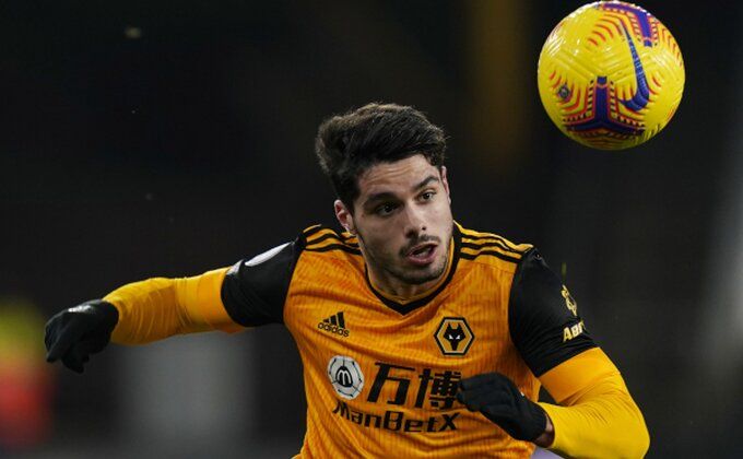 Pedro Neto završio sezonu?