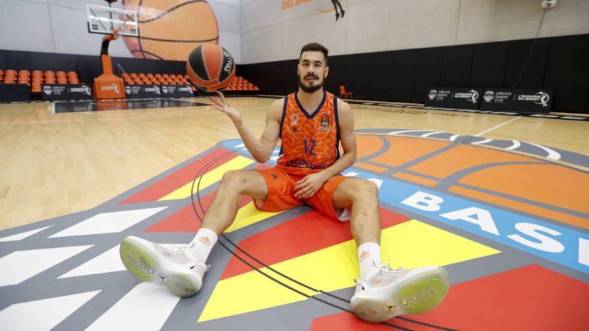 Nikola Kalinić u najvećem klubu Evrope