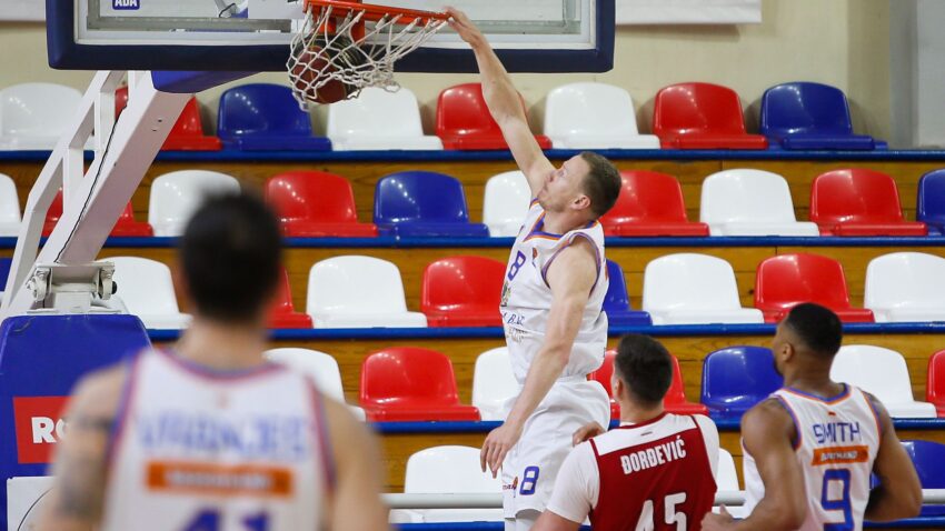 Košarkaši Mornara poraženi od FMP-a