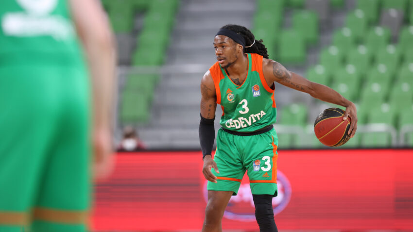 Kendrik Peri u Panatinaikosu?