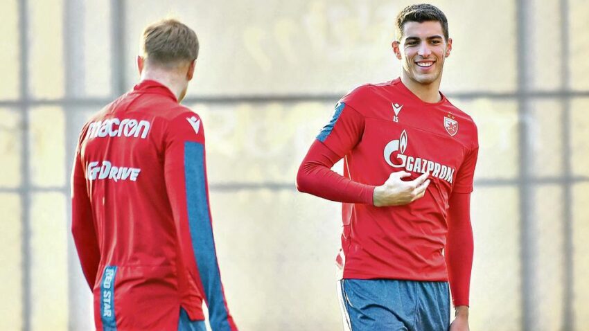 Srđan Babić- štoper Crvene zvezde je na prodaju