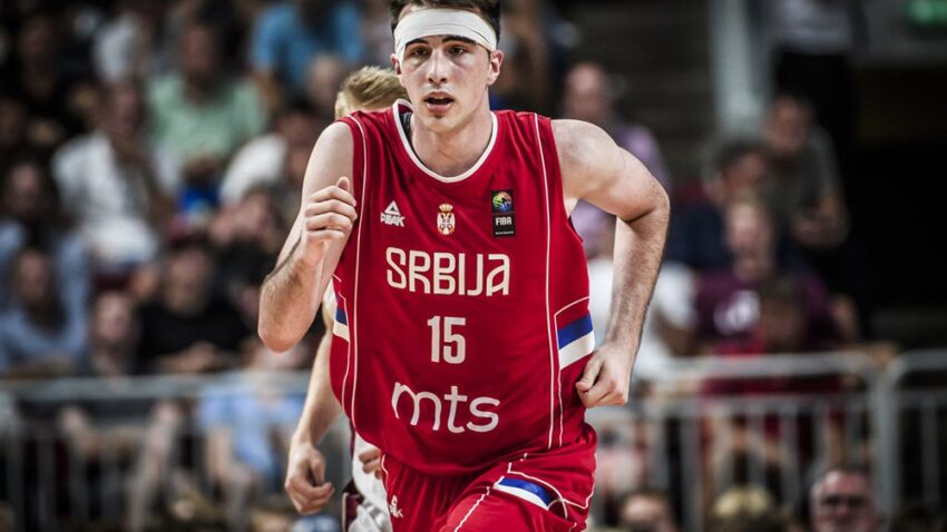 Marko Pecarski napustio FMP