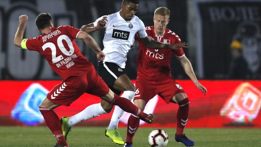 Partizan slavio, Radnički pretrpio poraz!