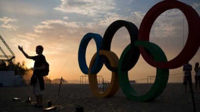 Šampionka u plivanju smještena u bolnici