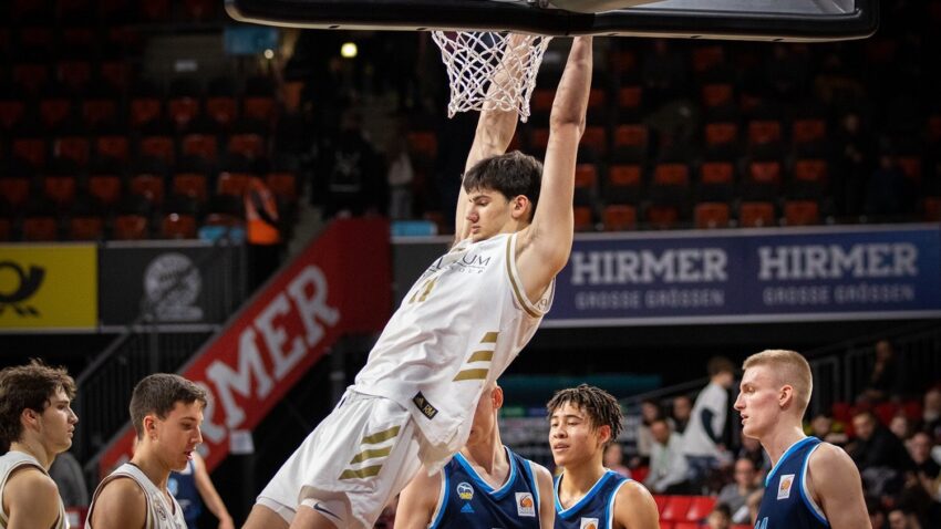 Tristan Vukčević će nastupati za Srbiju