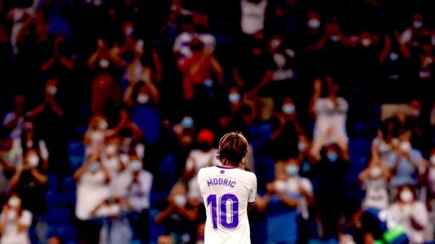 Modrić odigrao protiv Barselone 400. utakmicu za Real: Nadam se da ću nastaviti, vidjećemo do kojeg ću broja stići