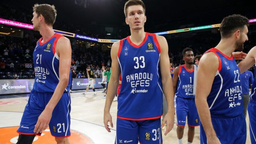 Efes na krilima Filipa Petruševa savladao Petkim Spor