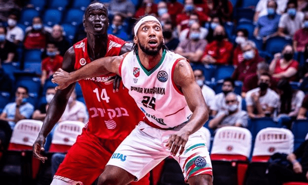 Akil Mičel potpisuje za Brose Bamberg