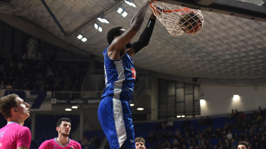 Budućnost savladala Megu