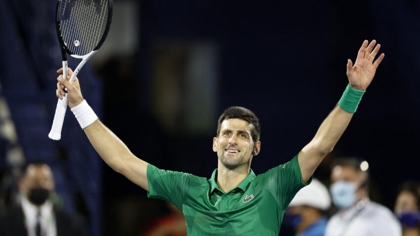 Novak rutinski slavio protiv Muzetija