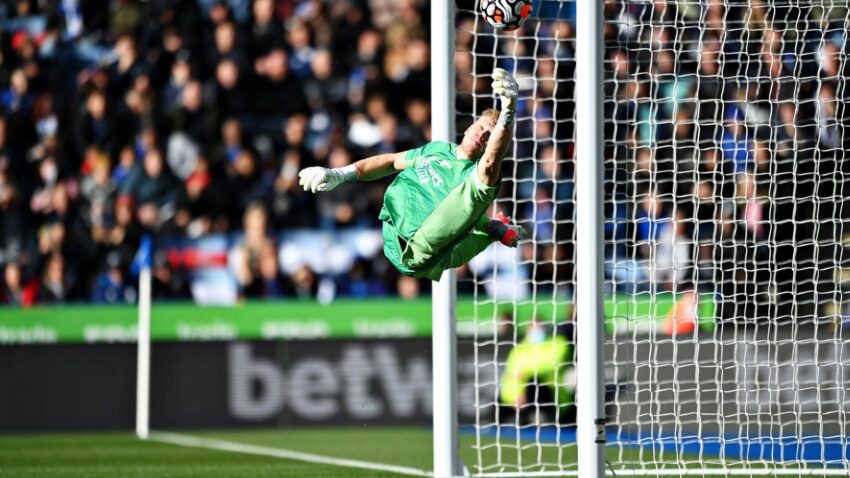 Aron Ramsdejl van terena