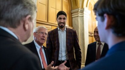 Kanter: Volio bih da Mask kupi NBA