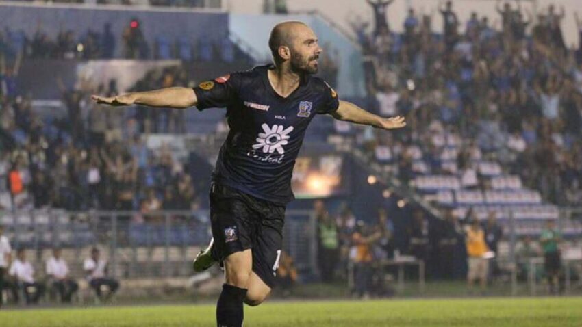 Petar Vukčević završio igračku karijeru