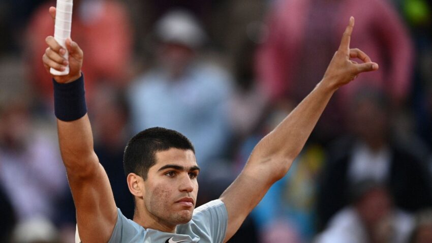 ''Alkaras da se ugleda na Novaka i Nadala''