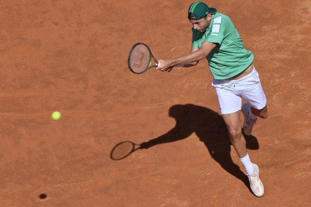 Filip Krajinović nadigrao Opelku