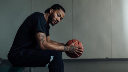 Derik Rouz #1 – Ruža sa ožiljcima