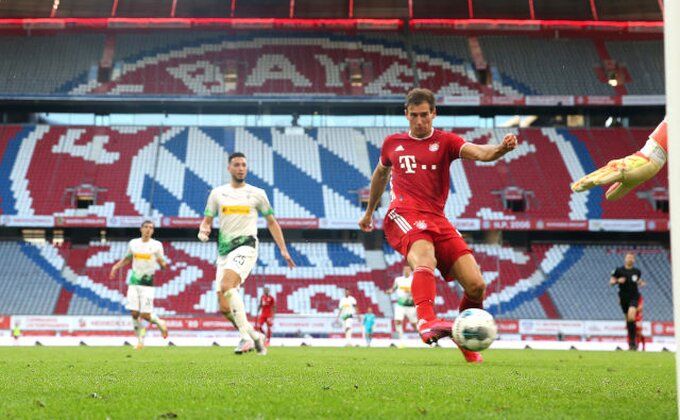 Leon Gorecka operisao koljeno