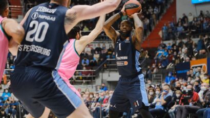 Kej Si Rivers pojačao rusku Samaru