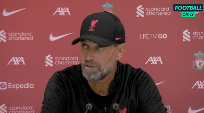 Klop iznerviran od strane novinara