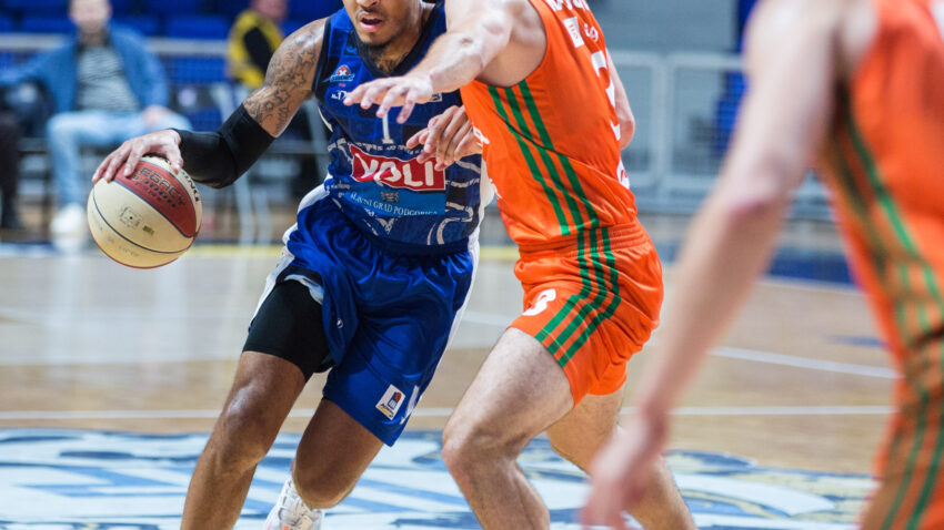 Rejnolds i "plavi" otvaraju seriju gostovanja: Sada je fokus najbitniji!