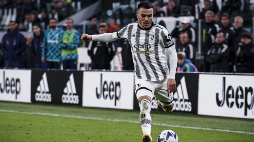 KOSTIĆ IMA NOVI BROJ: Juventus dobio novu 'jedanaesticu'