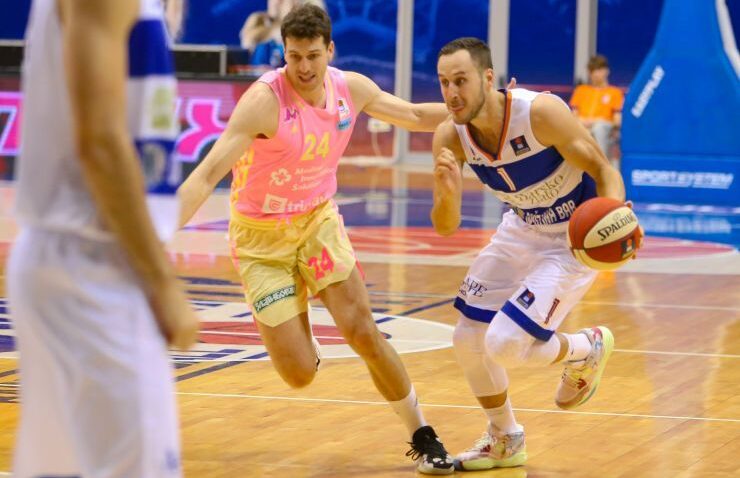 Mega ubjedljiva protiv Mornara u Baru