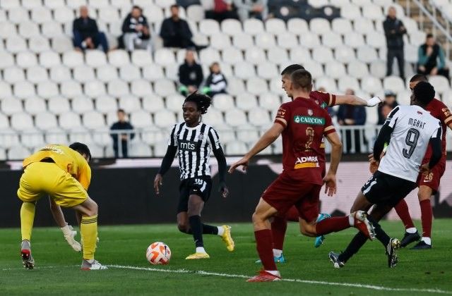 Partizan teško do pobjede, Zvezda još teže