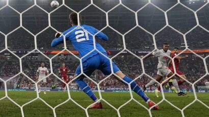 TOTALNI KRAH SRBIJE: Švajcarska ponovo bolja