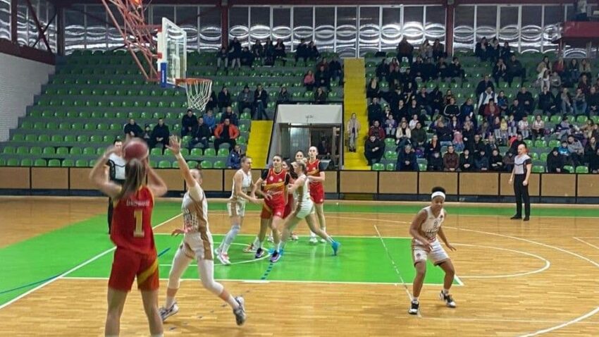 Košarkašice Budućnosti bez greške u WABA ligi