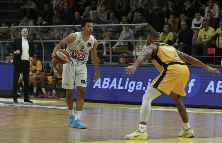 BUDUĆNOST PALA U ZAVRŠNICI: Saliven šokirao Plave u Splitu