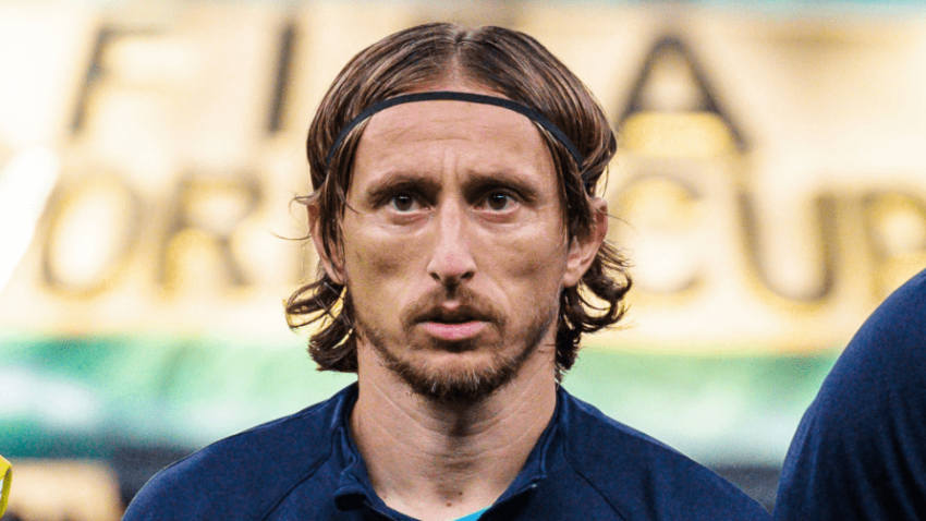 MODRIĆ DOBIO PONUDU KOJA SE NE ODBIJA – Ponovo će igrati sa Ronaldom?