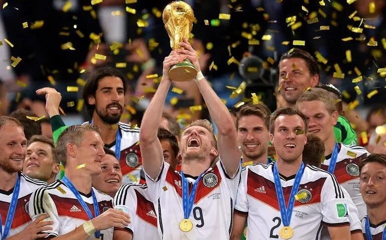 ŠIRLEA SVI PAMTIMO: Šampion svijeta prekinuo karijeru u 29. godini i posvetio se Vim Hof metodi