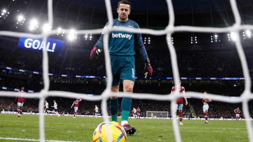 LOM JAGODIČNE KOSTI: Lukaš Fabijanski mora na operaciju