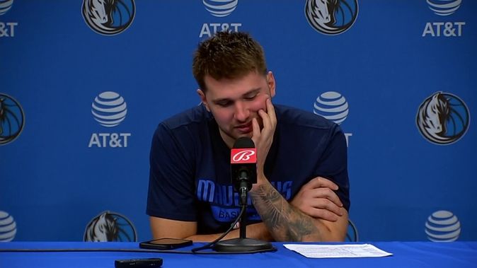 Luka Dončić blistao, Maks Strus junak Klivlenda