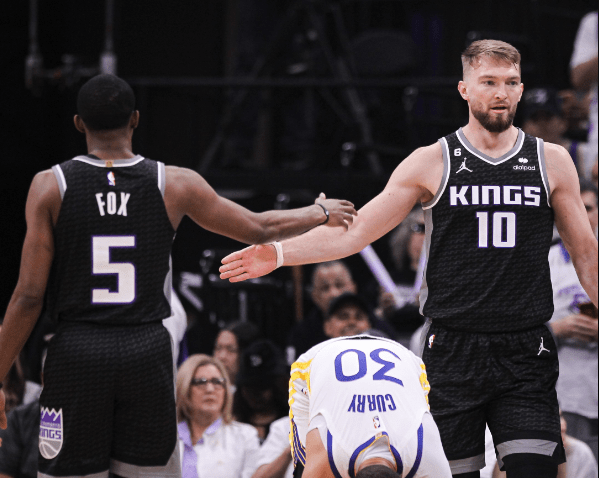 SAKRAMENTO BOLJI OD ŠAMPIONA: 'Ratnici' položili oružje u 'Golden 1. Centru'