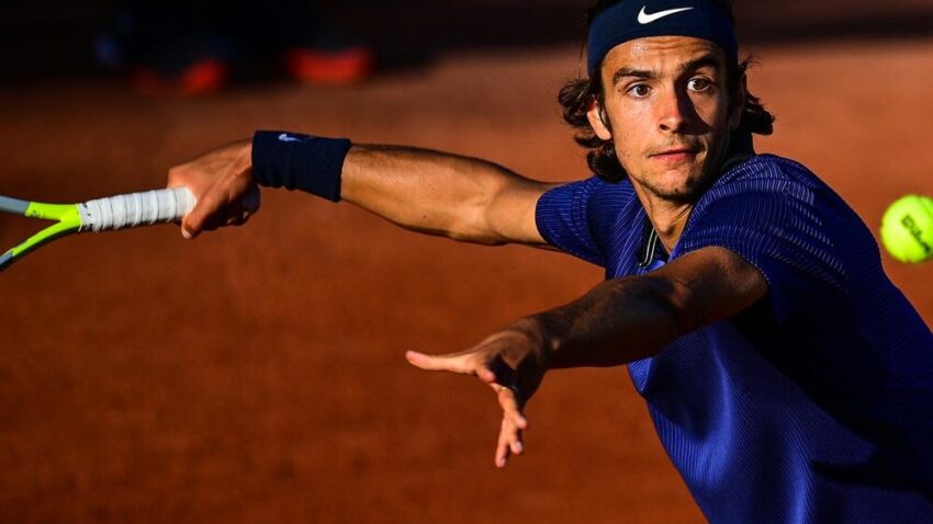 ROLAN GAROS: Museti rutinski u drugo kolo, Ugo još dominantiniji protiv zemljaka!