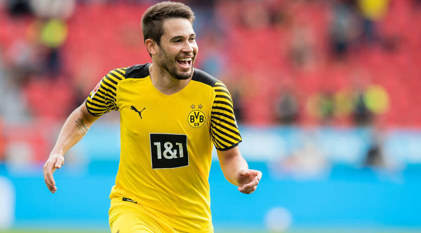 BAJERN NAKON TITULE UZIMA I IGRAČA: Bavarci žele fudbalera Dortmunda