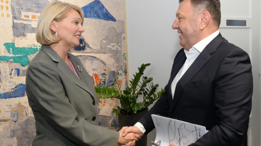 PLAVI DOBILI PODRŠKU GLAVNOG GRADA: KK Budućnost Voli sa optimizmom gleda u budućnost