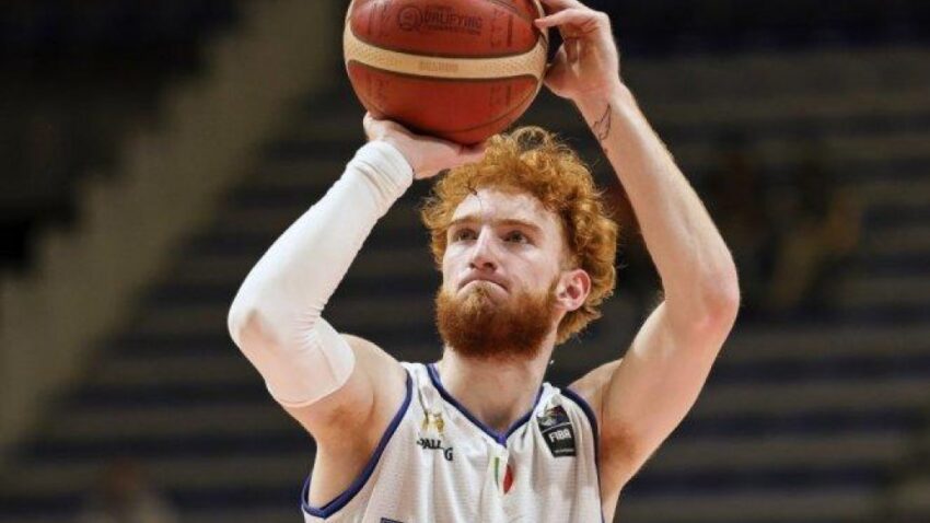 ITALIJAN U VITORIJI: Niko Menion pojao redove Baskonije