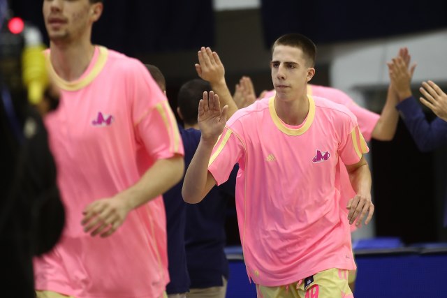 PRVI PROFESIONALNI UGOVOR SA MEGOM: Veoma sam srećan