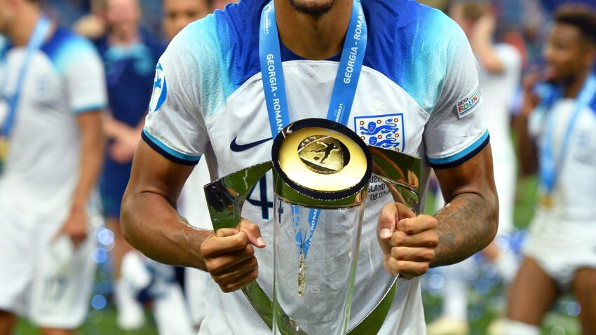 JEDNOSTAVNO MORAM DA IGRAM: Mladi Englez spreman da promijeni klub